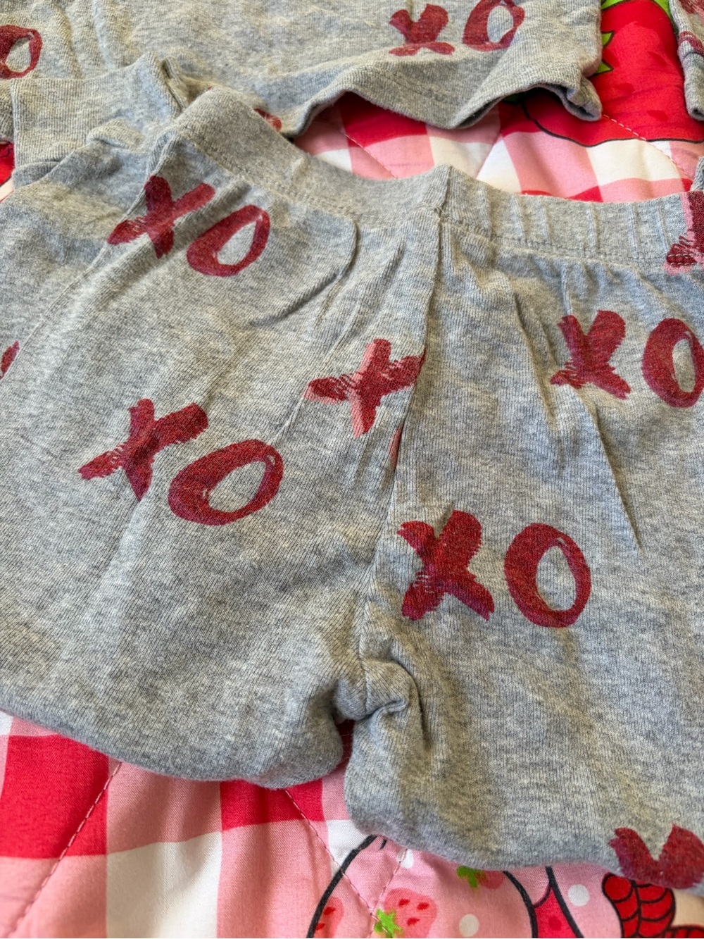 Pajama Set - Picture 4 of 6